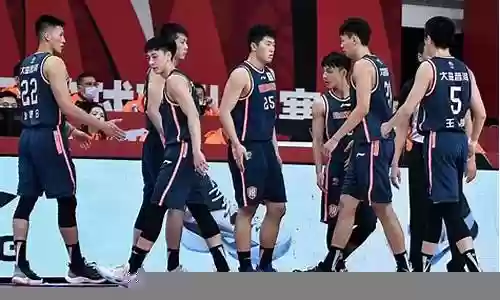 广东男篮阵容插图