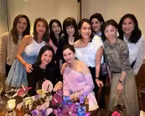 社交名流搭配那个阵容，社交名媛什么意思是什么插图
