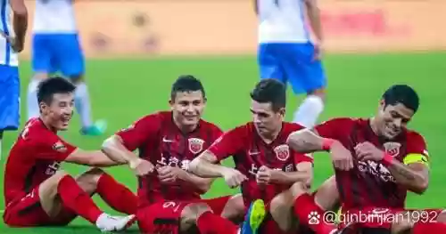 上港全华班阵容搭配，上港全北集锦插图